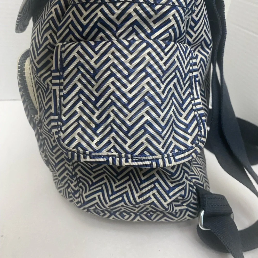 Kipling City Navy and White Chevron Patterned Backpack Water Resistant